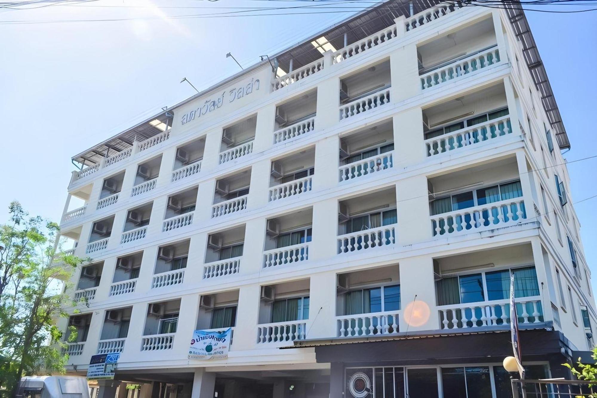 Oyo 498 Ladawan Bangkok