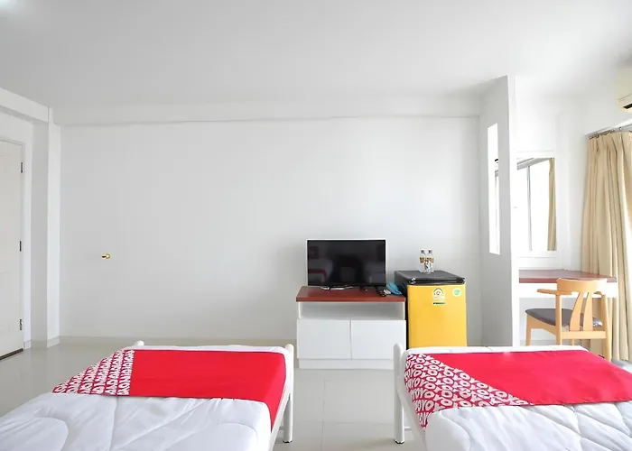 Super Oyo 498 Ladawan Villa
